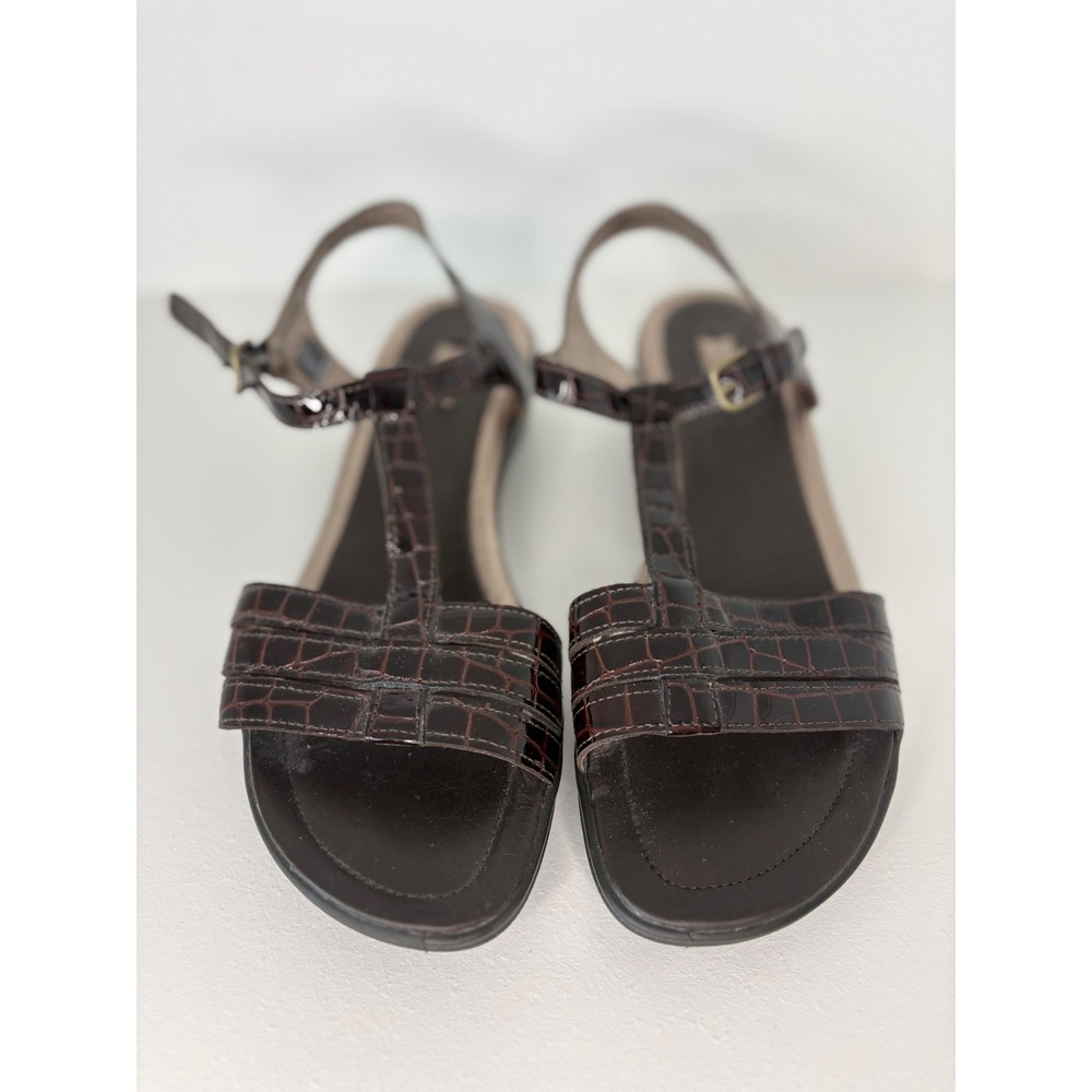 Ecco‎ Sensata T-Strap Wedge Brown Croc Embossed Patent Leather 40 Sandals